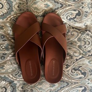 Slide sandals BR size 8